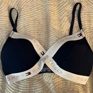 Tommy Hilfiger light line bra